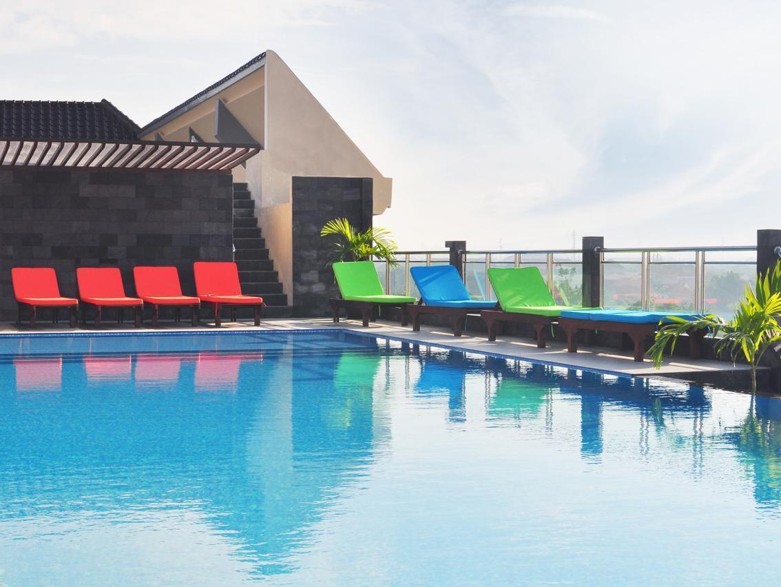 Pandanaran Hotel Semarang Esterno foto