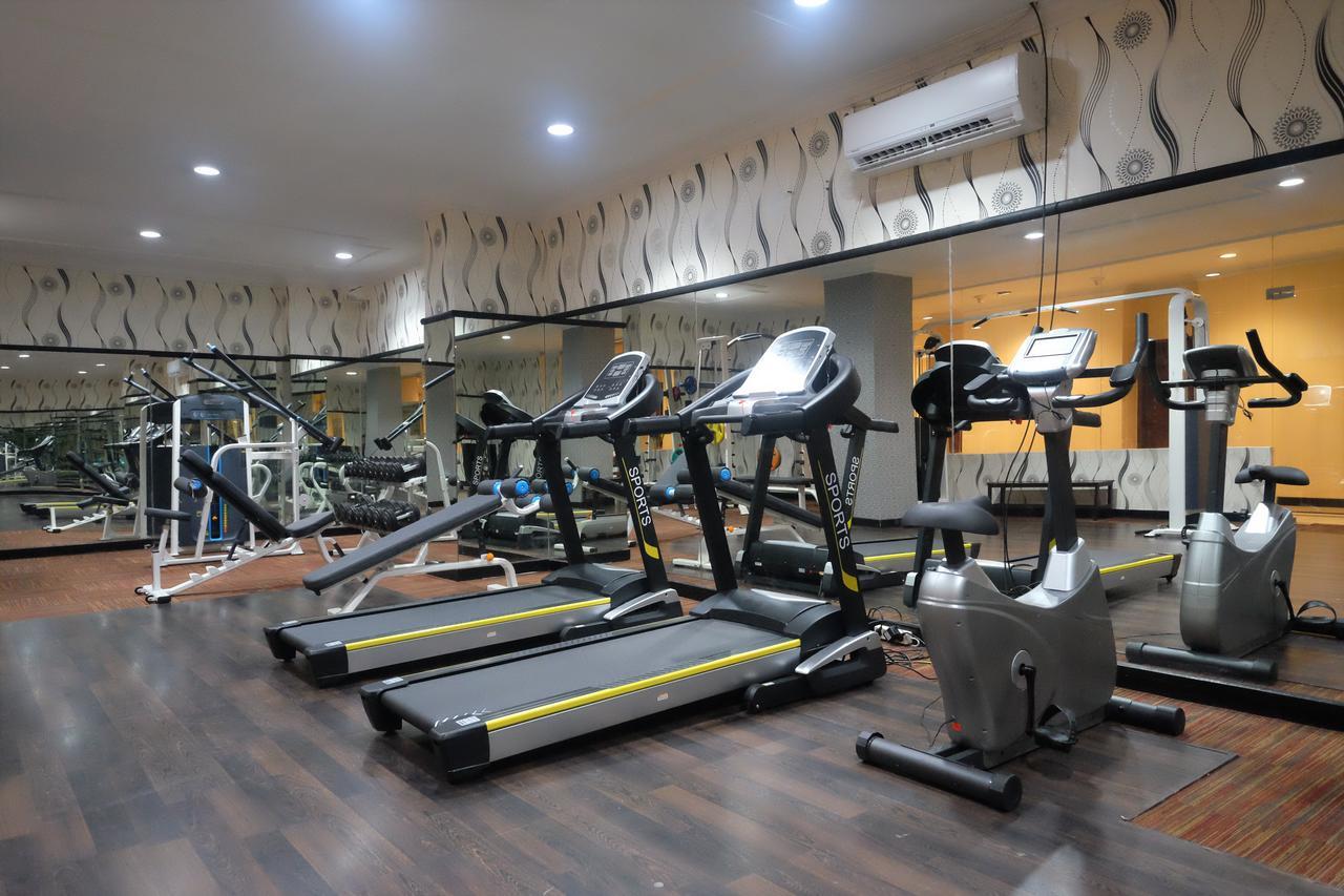 Pandanaran Hotel Semarang Esterno foto